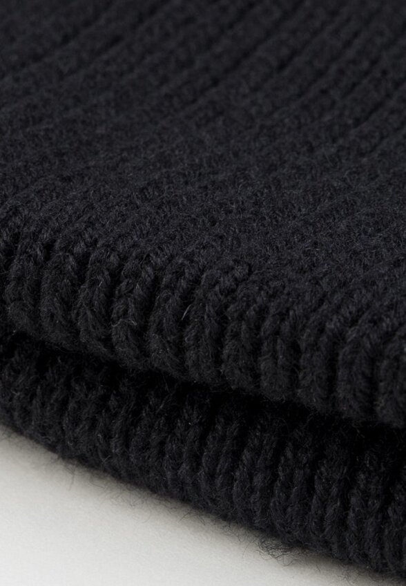 Шапка Marmalato