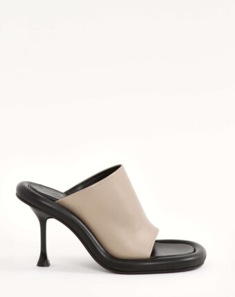 JW Anderson Shoes женщинам