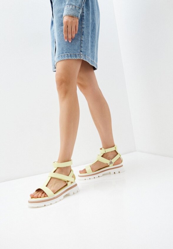 Босоножки Camille