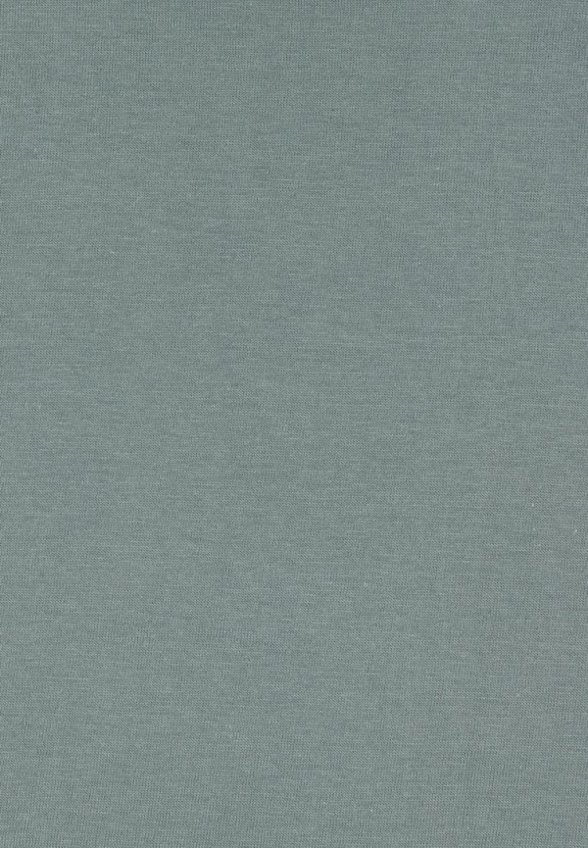 Футболка Апрель