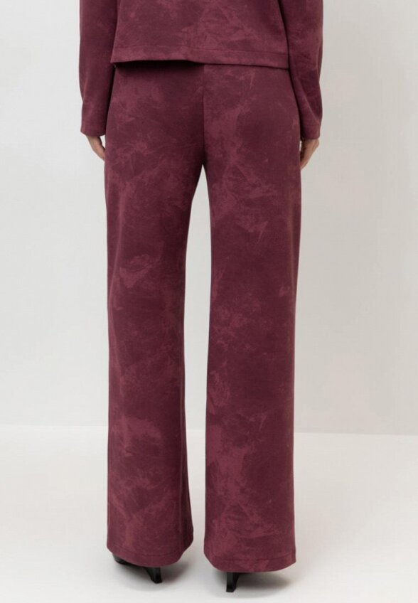 Брюки Very Neat