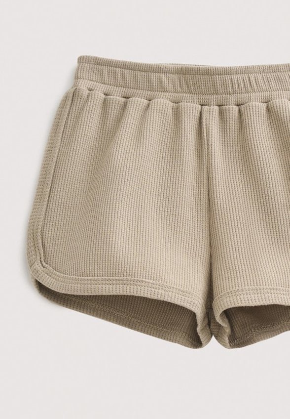 Шорты Loomknits