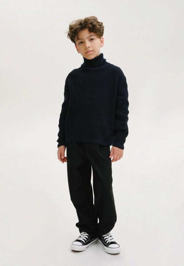 Свитер Loomknits