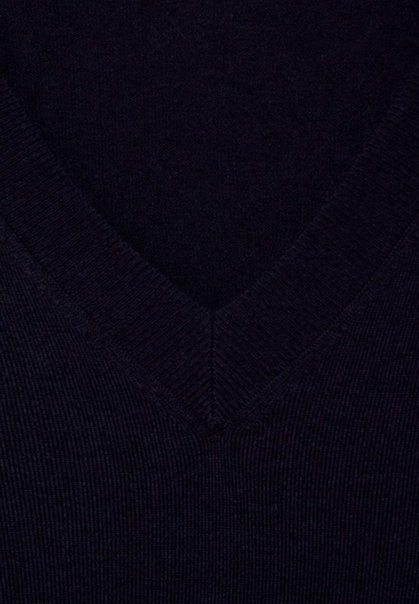 Пуловер Mango