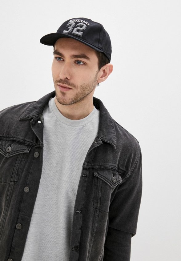 Бейсболка Mustang