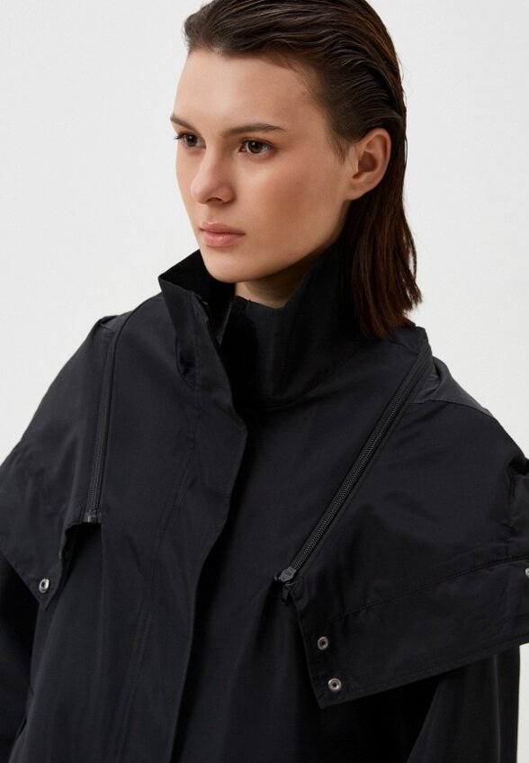 Ветровка Esprit