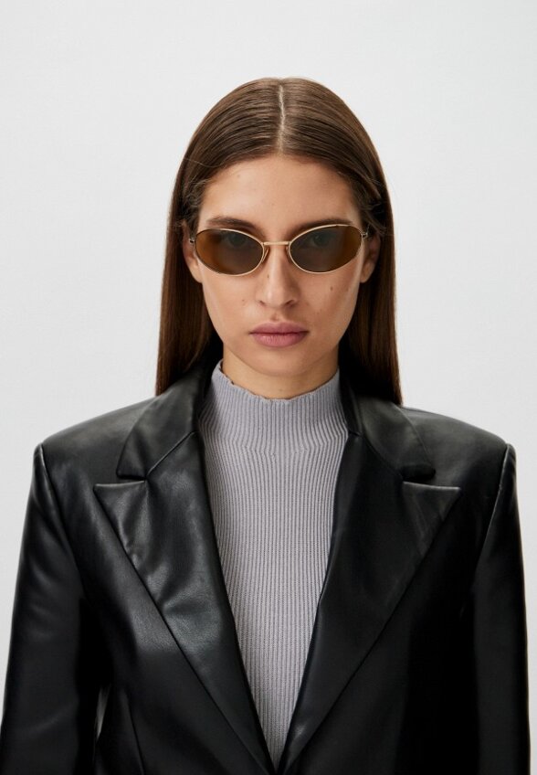 Очки солнцезащитные Prada