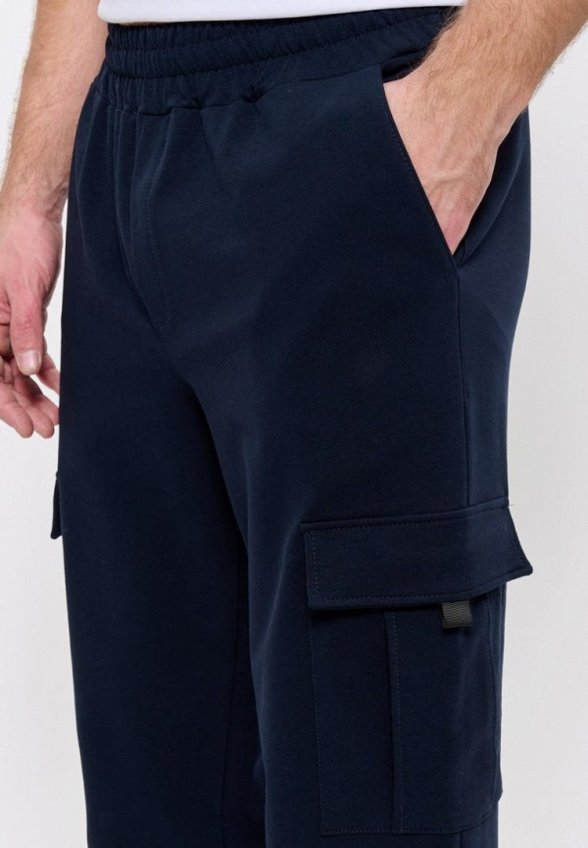 Костюм спортивный Cleo