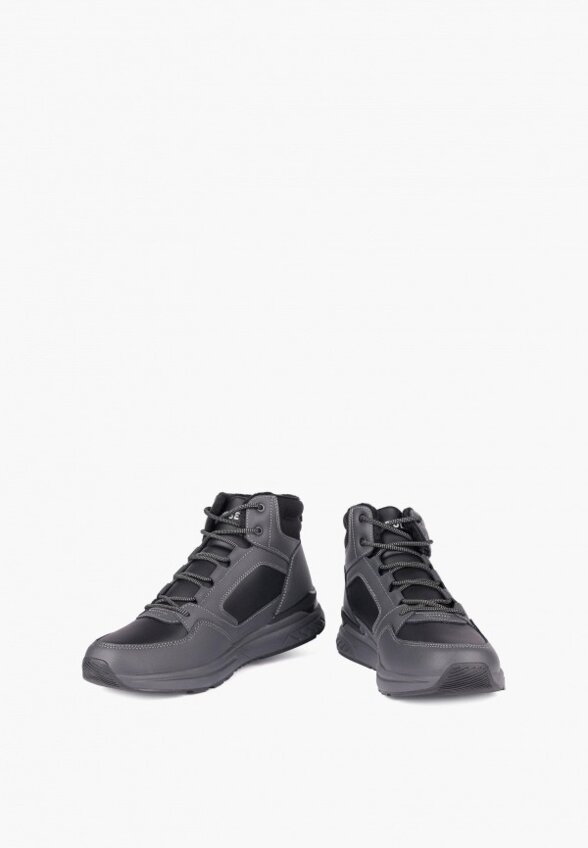 Кроссовки Pulse