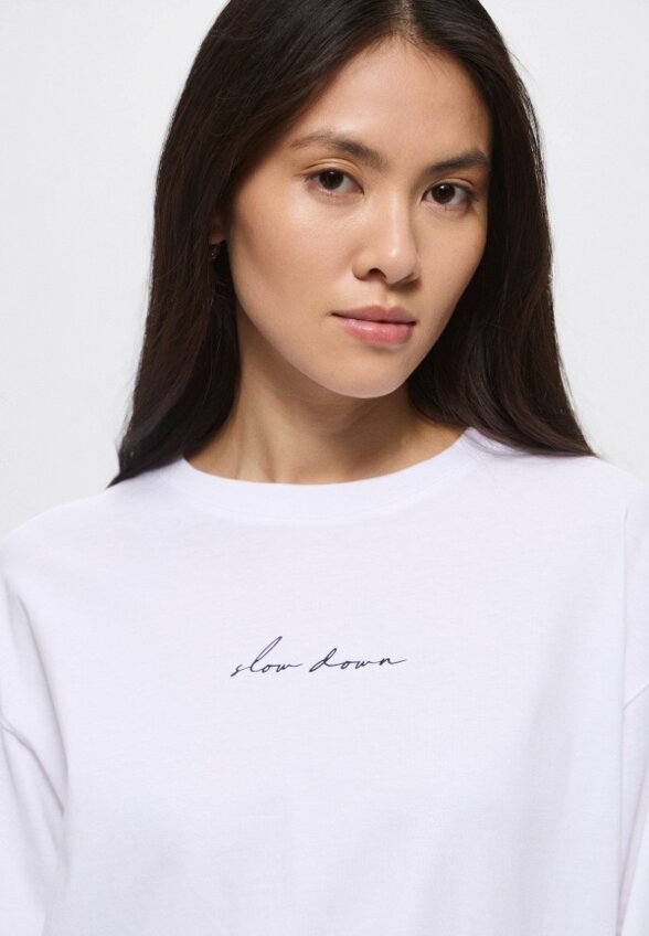 Лонгслив MO5CH1NO Jeans