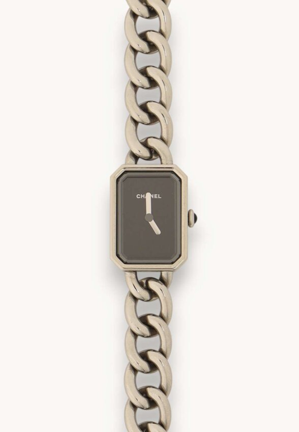 Chanel Première