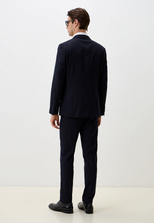 Костюм классический Laconi