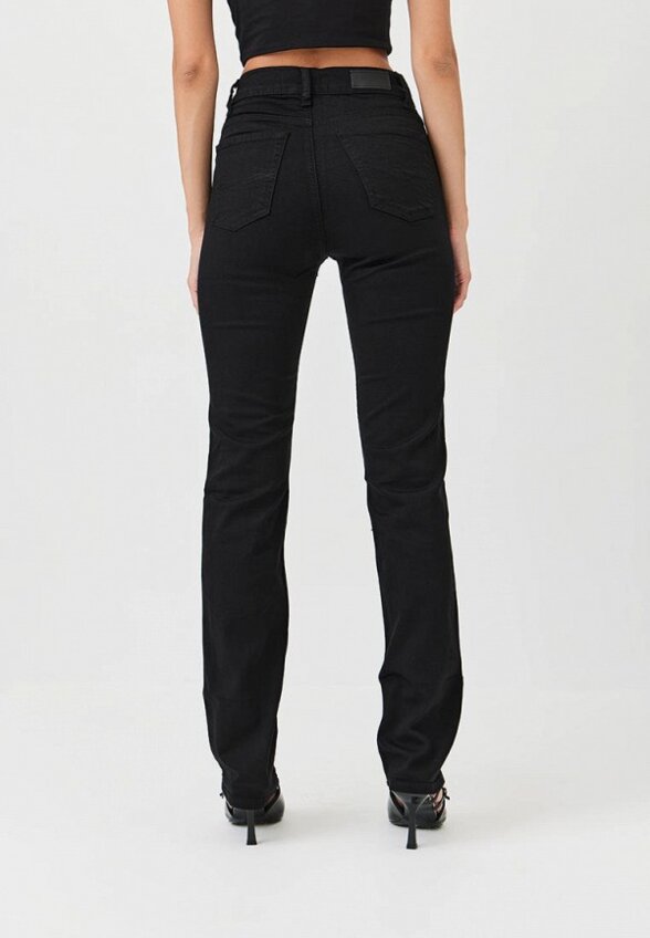 Джинсы Whitney