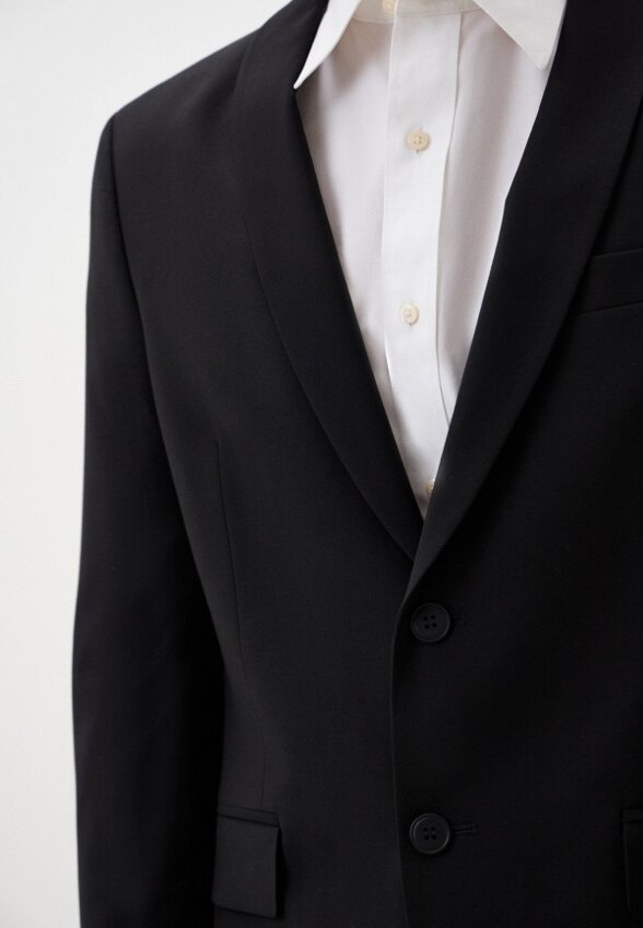 Костюм классический Laconi