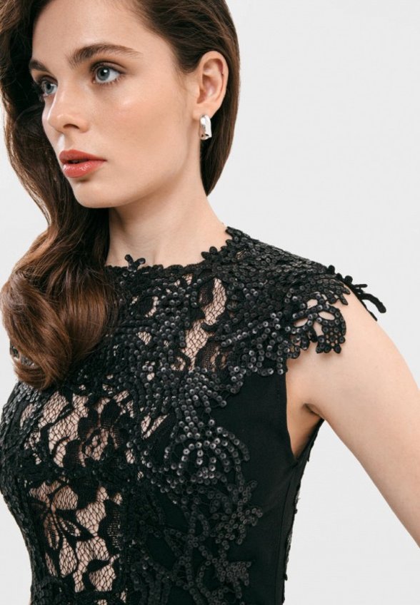 Платье Sample Room