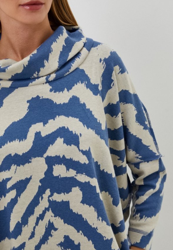 Свитер MadaM T