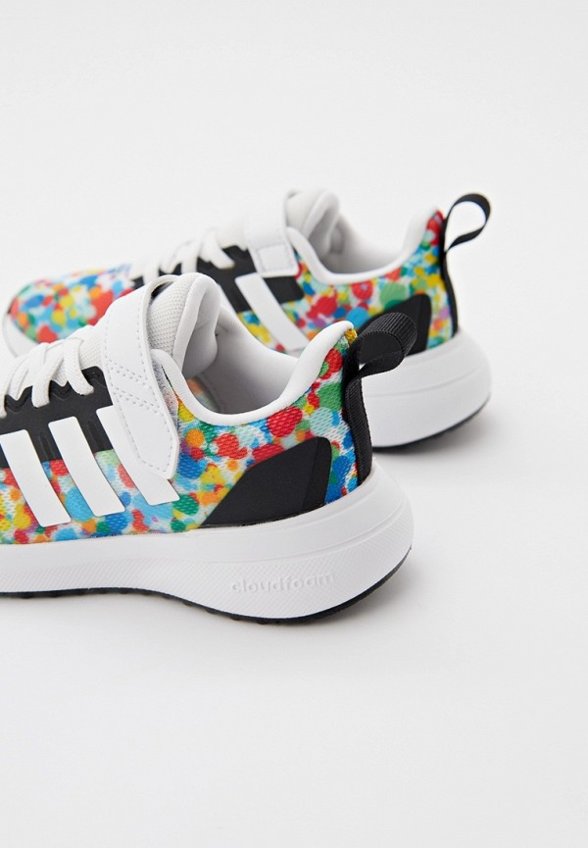 Кроссовки adidas