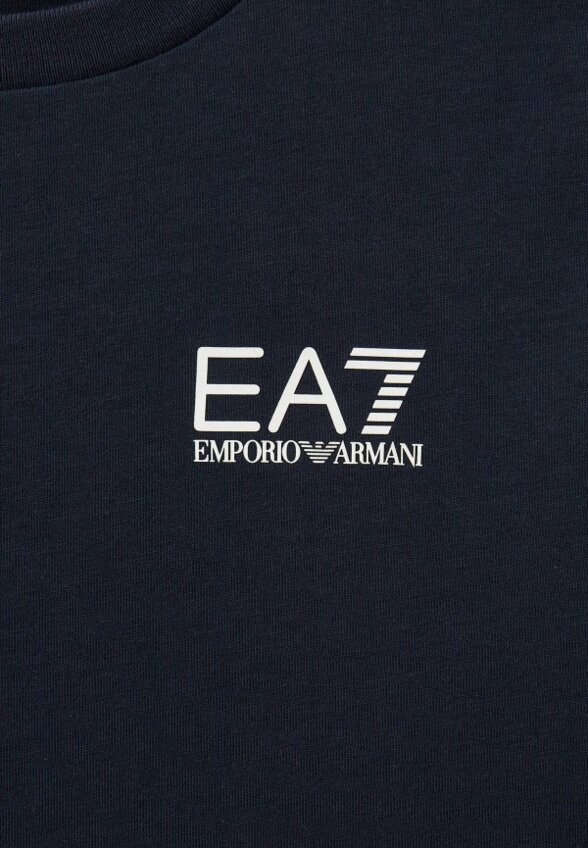 Футболка EA7