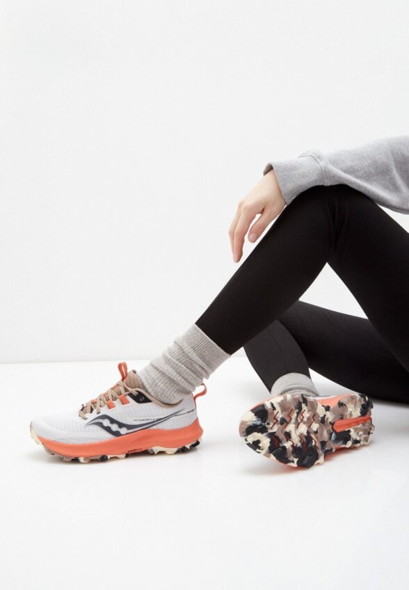 Кроссовки Saucony