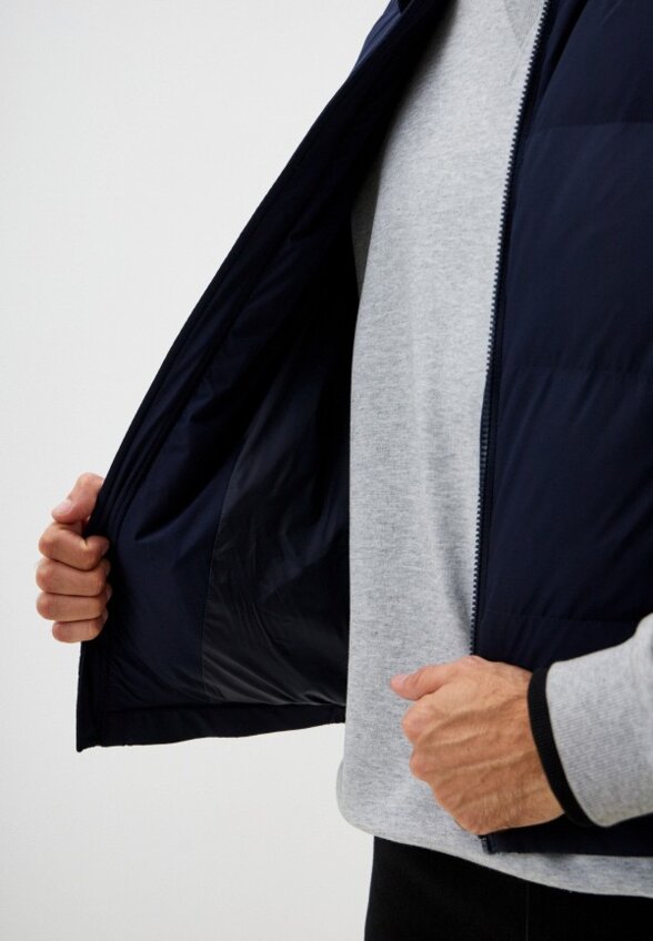 Жилет утепленный United Colors of Benetton