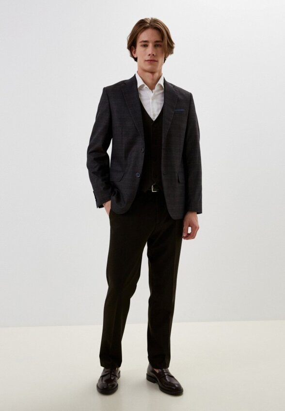 Костюм классический Laconi