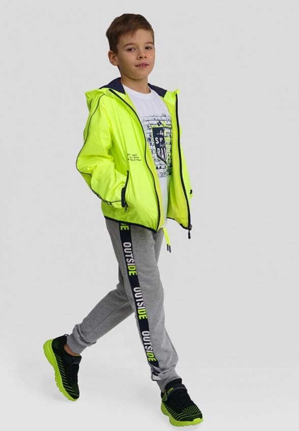 Куртка, футболка и брюки PlayToday