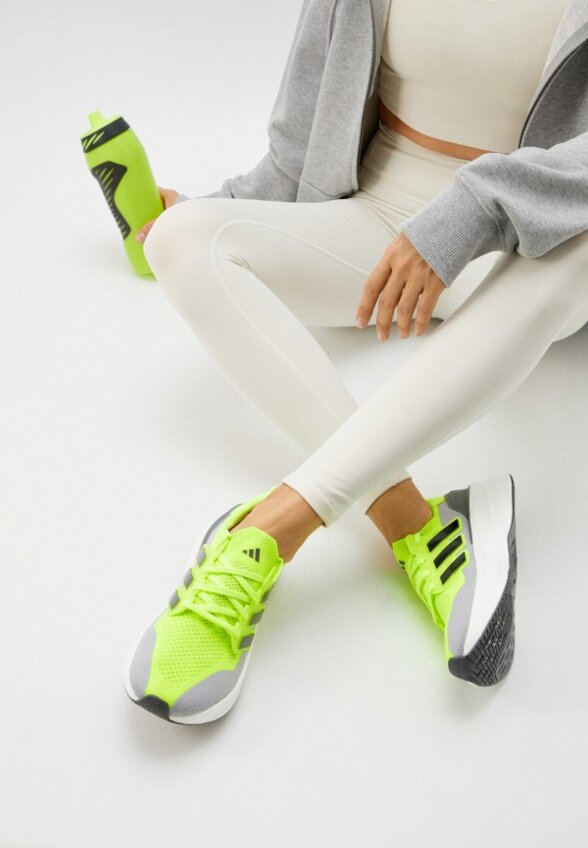 Кроссовки adidas