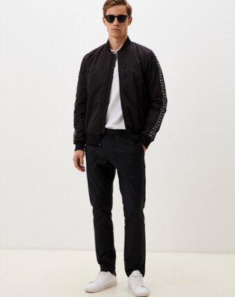 Куртка утепленная Lacoste мужчинам