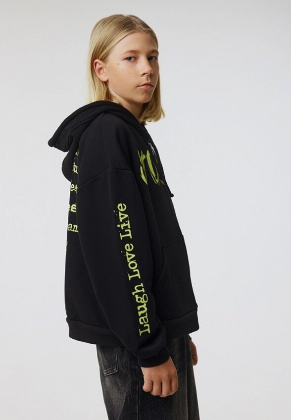 Толстовка Stormies