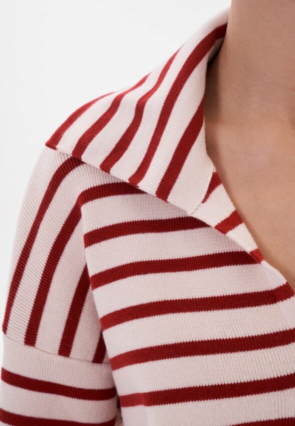 Пуловер Top Top