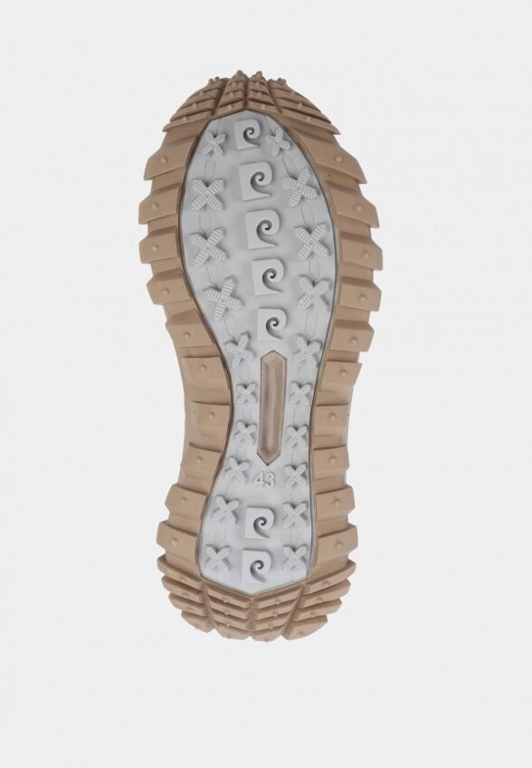 Кроссовки Pierre Cardin