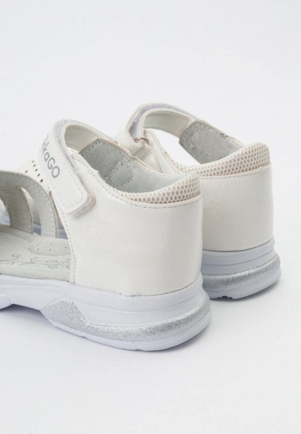 Сандалии Tikkago