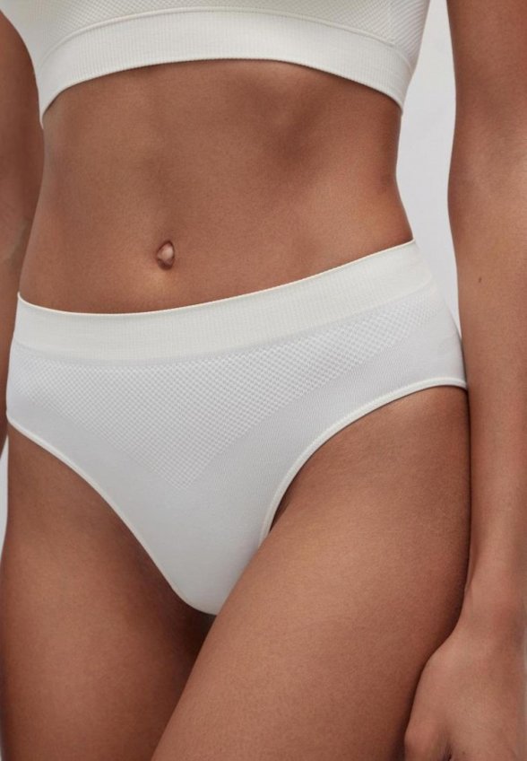 Трусы belle you