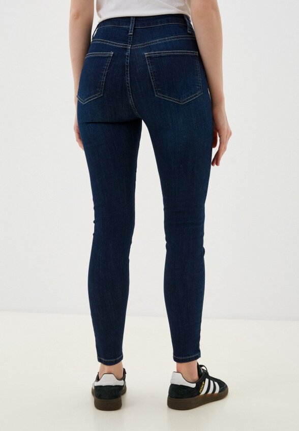 Джинсы Trendyol