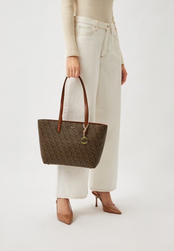 Сумка и брелок DKNY