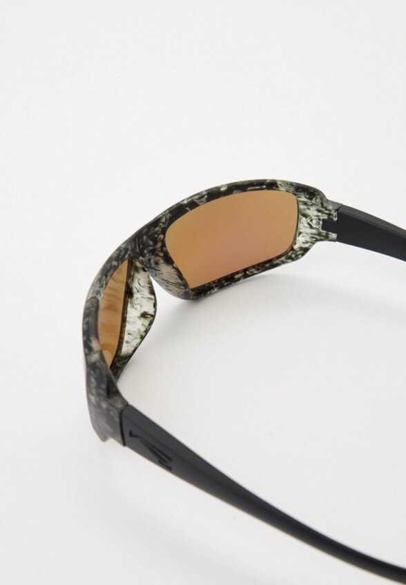 Очки солнцезащитные Lip