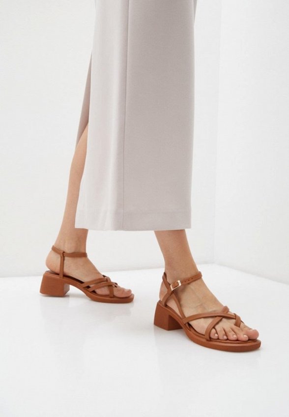 Босоножки Sbalo