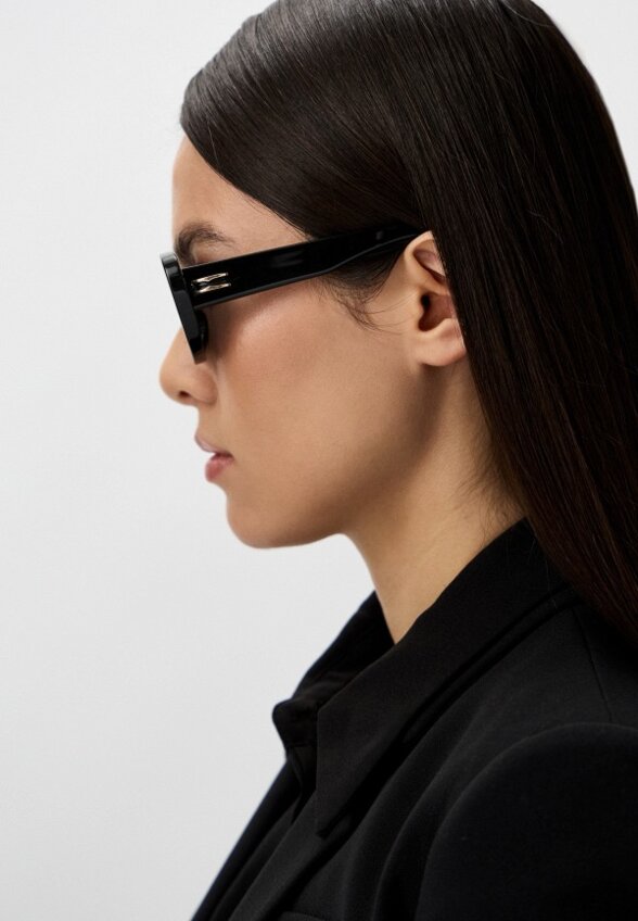 Очки солнцезащитные Bvlgari