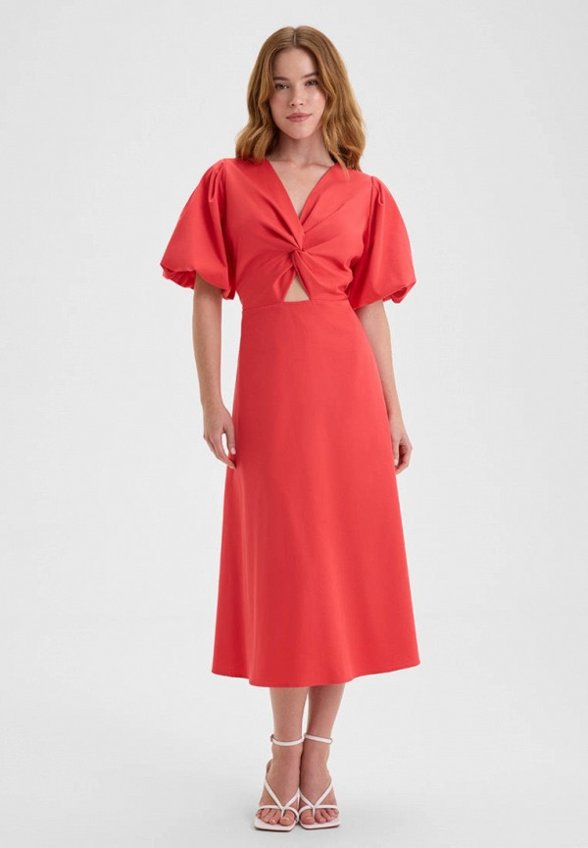 Платье N.O.M.I