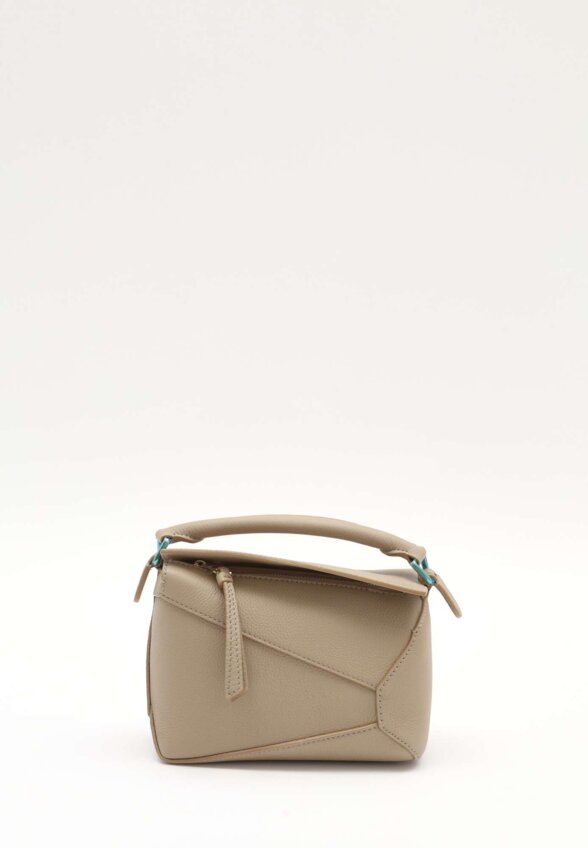 Loewe Puzzle
