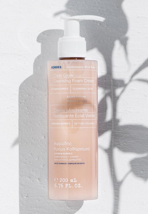 Гель для умывания Korres