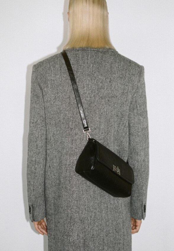 Пальто однобортное Mango