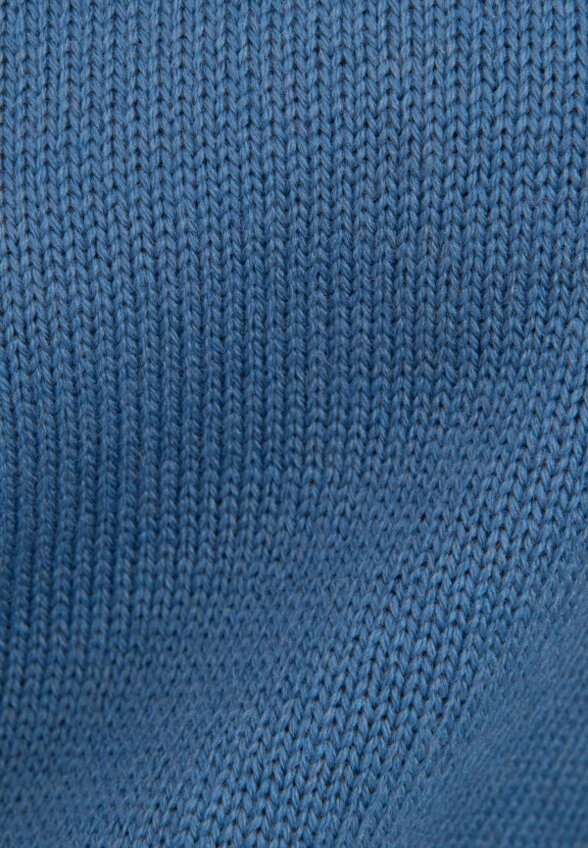 Свитер Стим