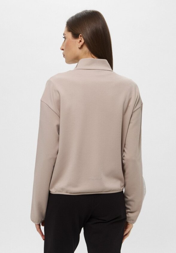 Олимпийка EA7