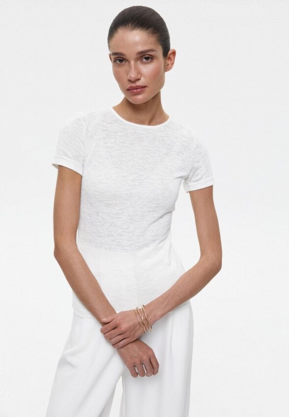 Футболка Charmstore