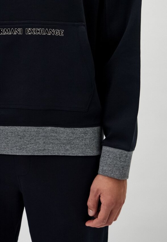 Худи Armani Exchange