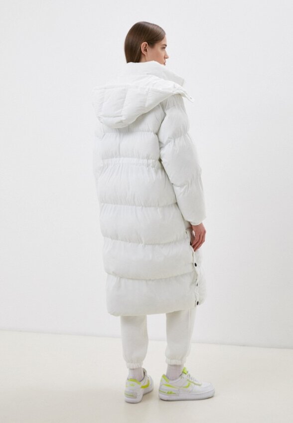 Пуховик Goldrai