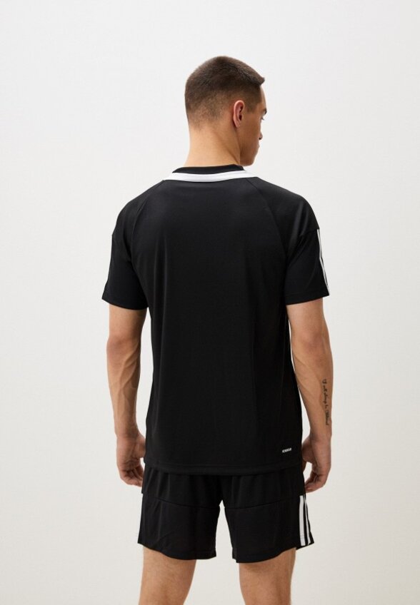 Футболка adidas