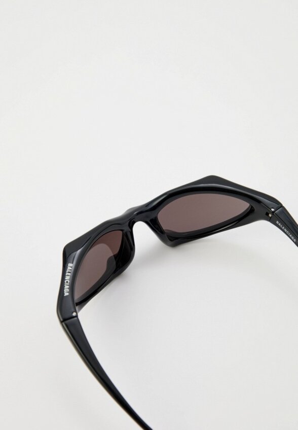 Очки солнцезащитные Balenciaga