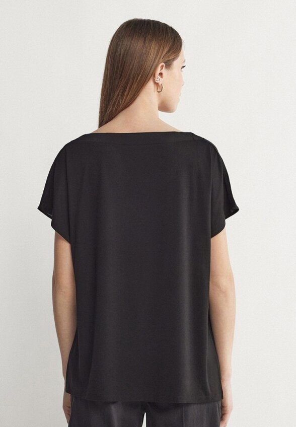 Блуза Falconeri